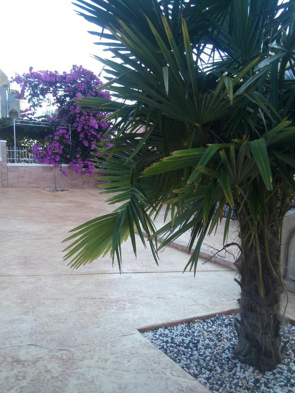 Apartments Vila A1 Dobra Voda Exterior photo