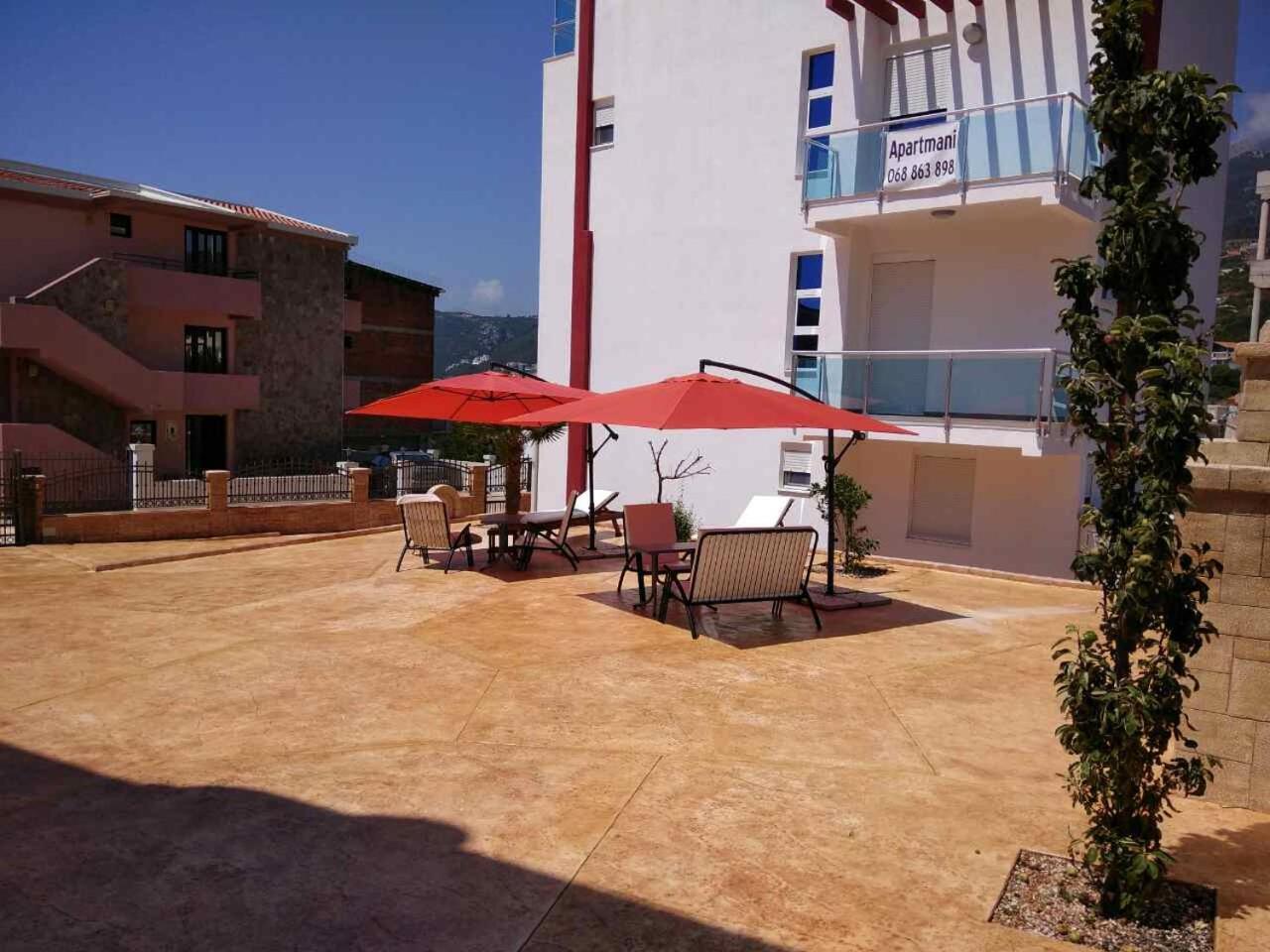 Apartments Vila A1 Dobra Voda Exterior photo