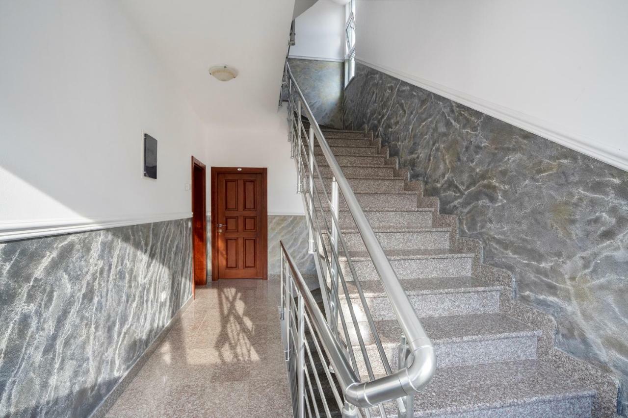 Apartments Vila A1 Dobra Voda Exterior photo